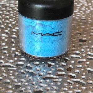 Mac high def cyan pigment
